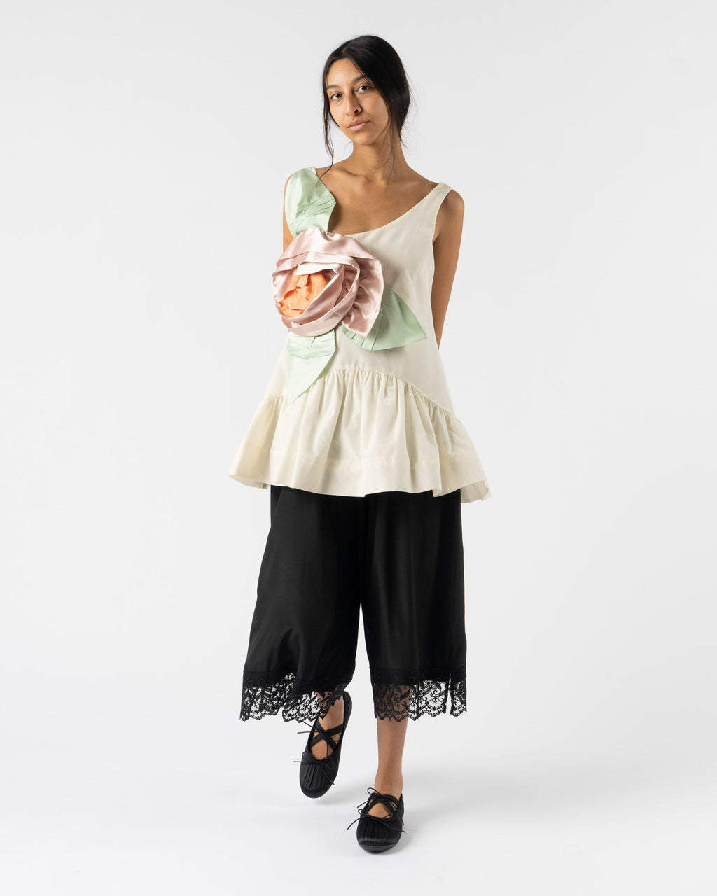 Simone Rocha Cropped Lace Trim Negligee Trousers in Black