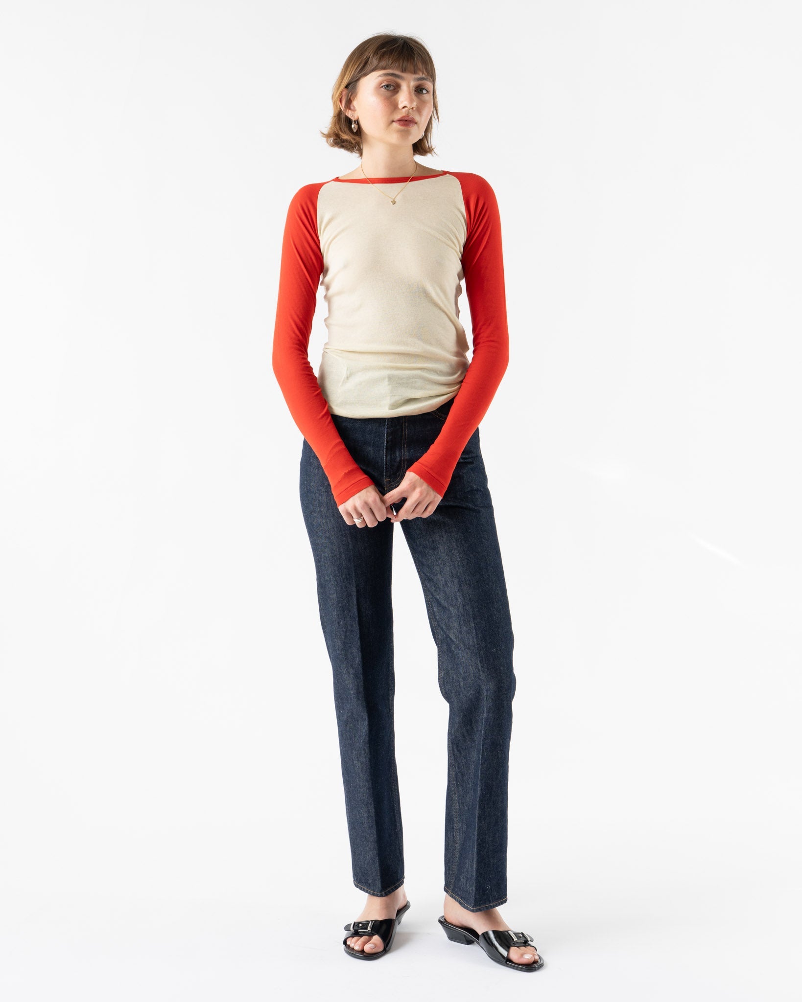 Auralee Super High Gauge Sheer Rib Raglan Pullover in Ivory x Red